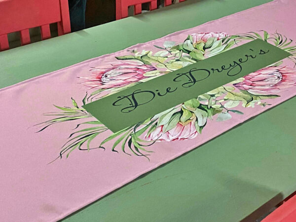 Table Runner - Image 2